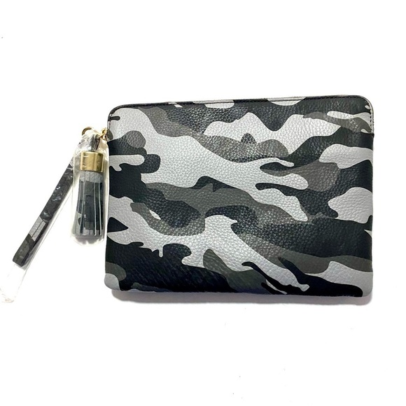 GILI Haloguard Grey Camo Leather Travel Accessories Tech Case Clutch Wristlet - Picture 2 of 9